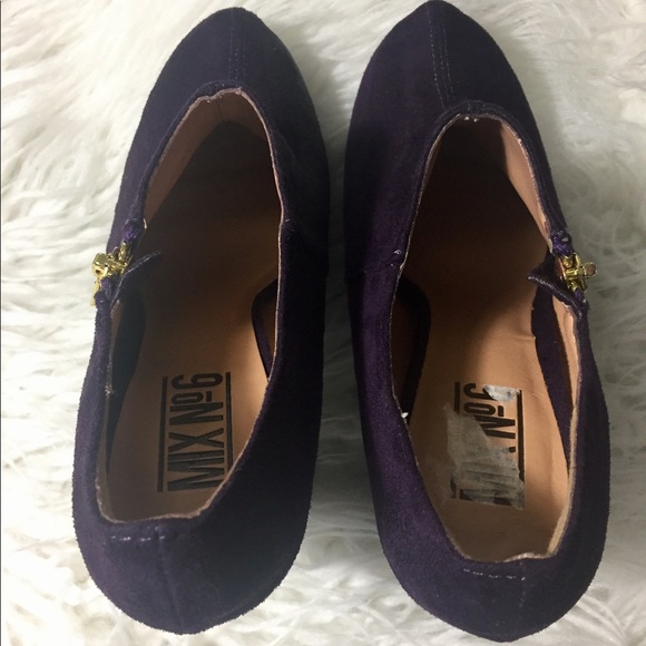 faux suede ankle booties - Picture 4 of 5